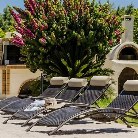 Aqua Di Mare Villa